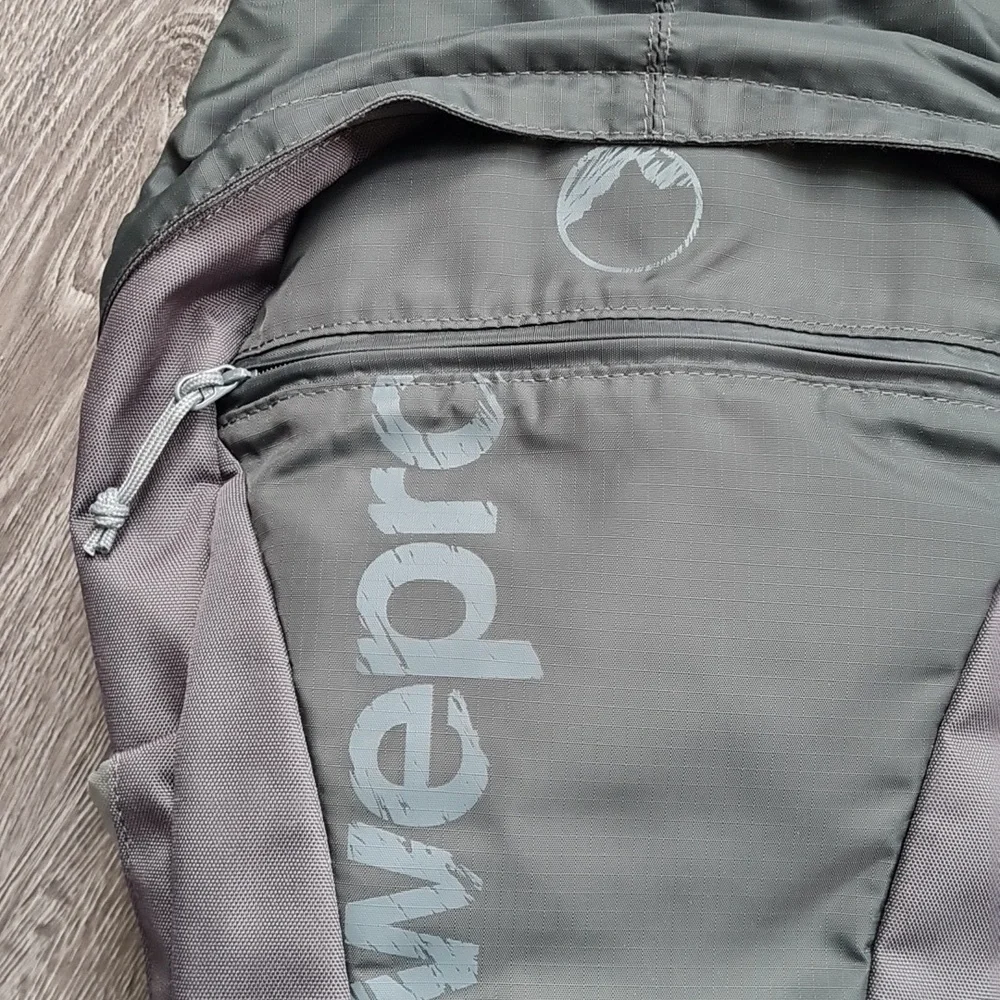 Lowepro Photo Hatchback 16L AW Backpack (Slate Gray)